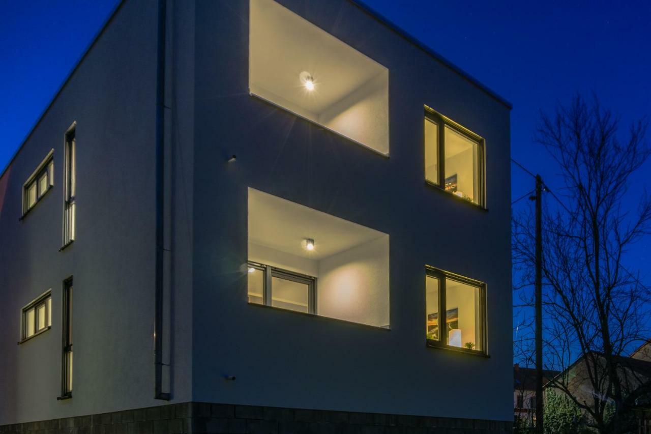 Ferienwohnung Dorfbrunnen Merzig Exterior foto